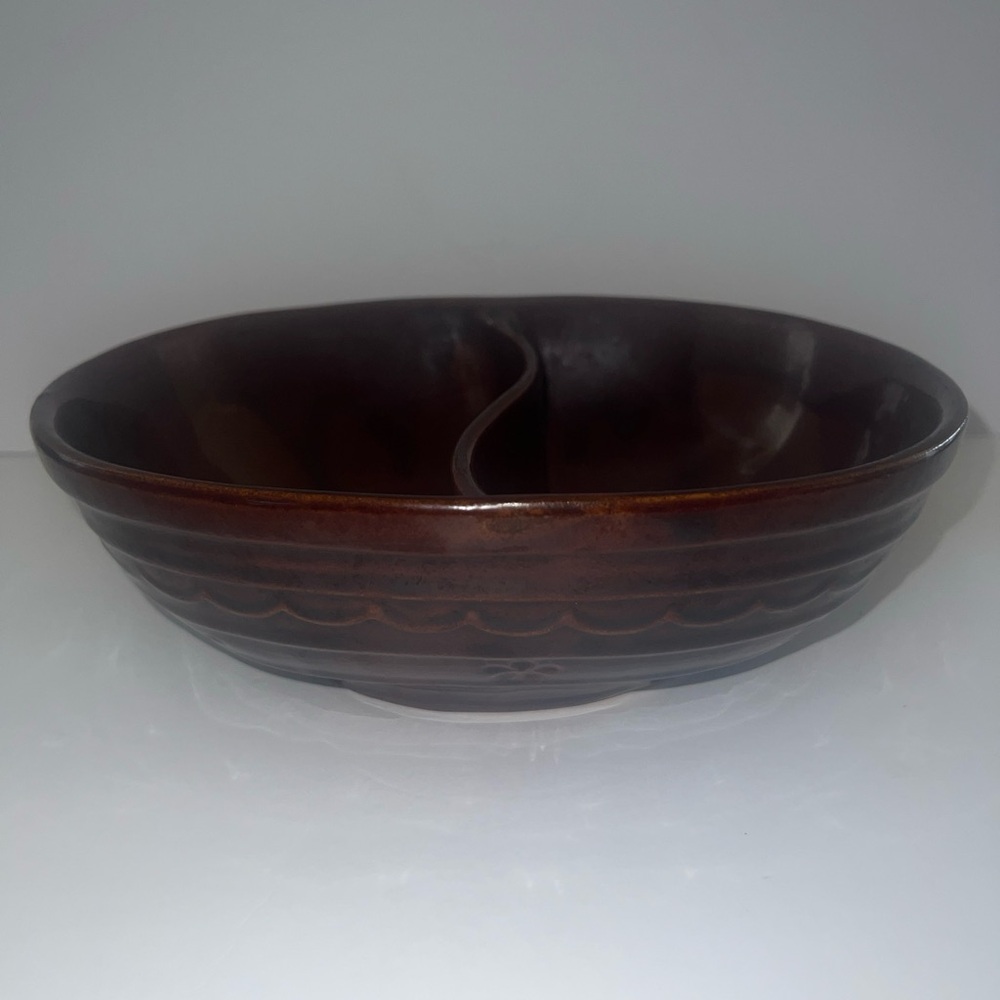 Mar-Crest 10x8" Divided Stoneware Brown Serving Bowl